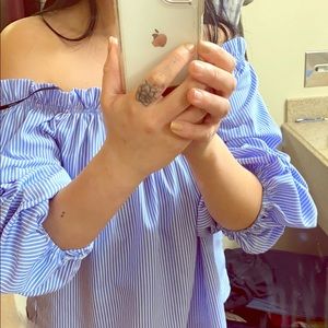 NWOT Forever 21 Summer Off-Shoulder